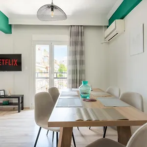  Apartman 90 Négyzetméteres, 2 Hálószobás, 1 Saját Fürdőszobával Rendelkező Vadaris-dikastiria Negye