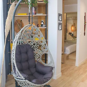 Luxury 80m2 With Balcony Downtown Appartement