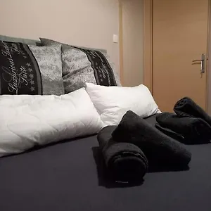 Kassandrou Deluxe Apartament